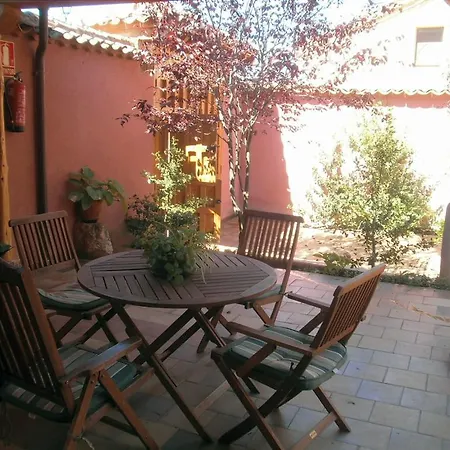 Casa rural La Cochera De Don Paco Fresno de Cantespino