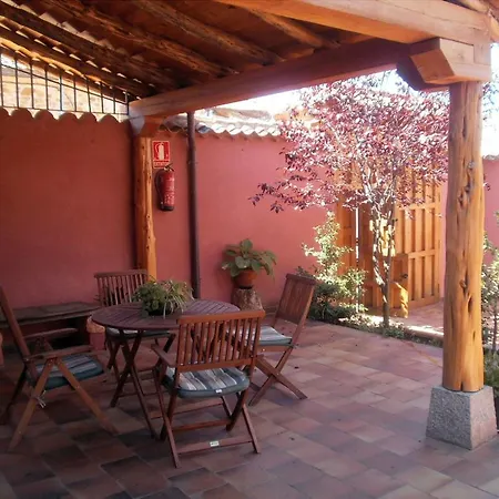 La Cochera De Don Paco בית כפרי Fresno de Cantespino